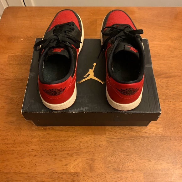 Jordan 1 low bred. 2015 - Picture 4 of 9